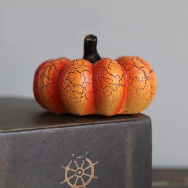 New Halloween Pumpkin Lantern Simulation Pumpkin LED Candle Lamp Resin Luminous Pumpkin - Image 8